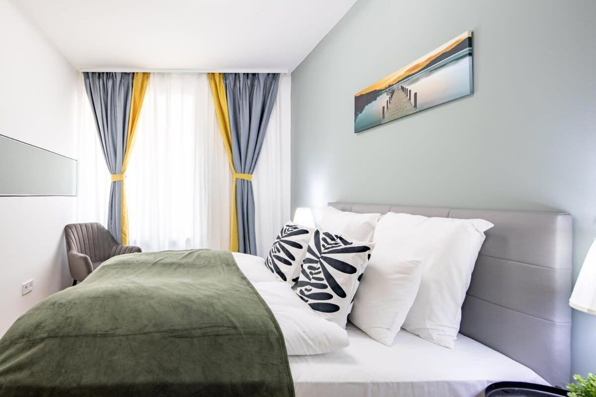 Apartament Free Parking - Balcony - Sunny - New