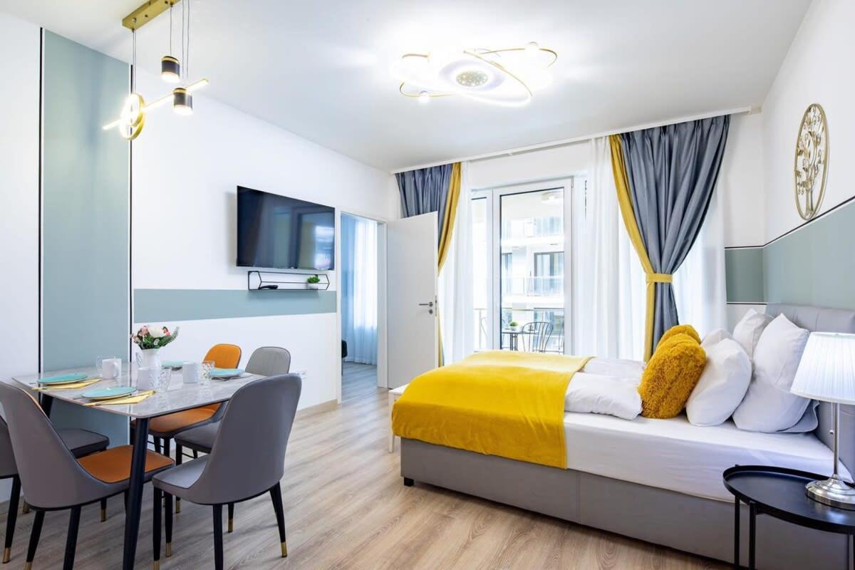 Apartament Free Parking - Balcony - Sunny - New